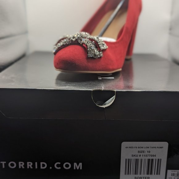 Torrid Red Faux Suede Rhinestone Bow Heel Size 10 Wide - Picture 5 of 8